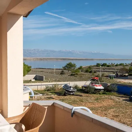 Isolated Apartments With A Parking Space Vir - 20177 Exterior photo