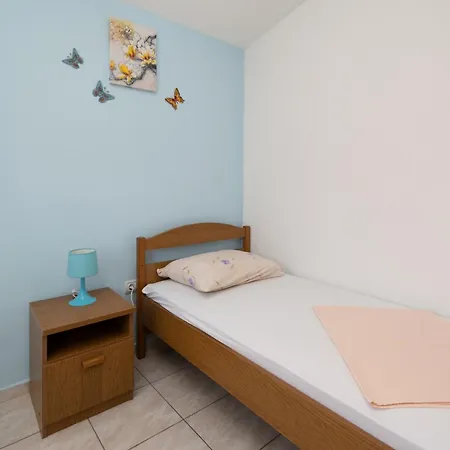 Isolated Apartments With A Parking Space Vir - 20177 Room photo