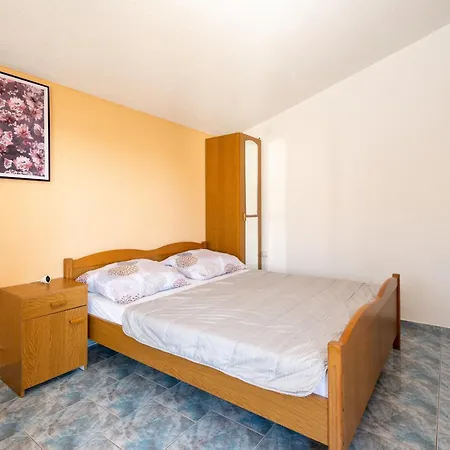 Isolated Apartments With A Parking Space Vir - 20177 Room photo